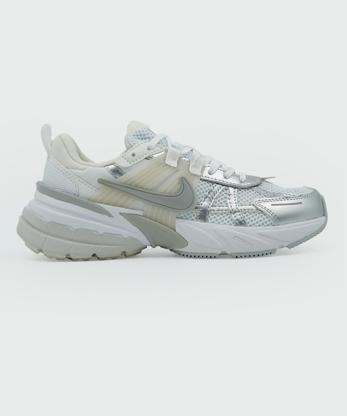 نایک وی تو کی ران رنگ تمام سفید Nike v2k run White/Metalic Silver